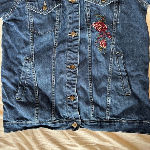 Denim Jean Jacket with Embroidered Roses - Picture 6 of 16
